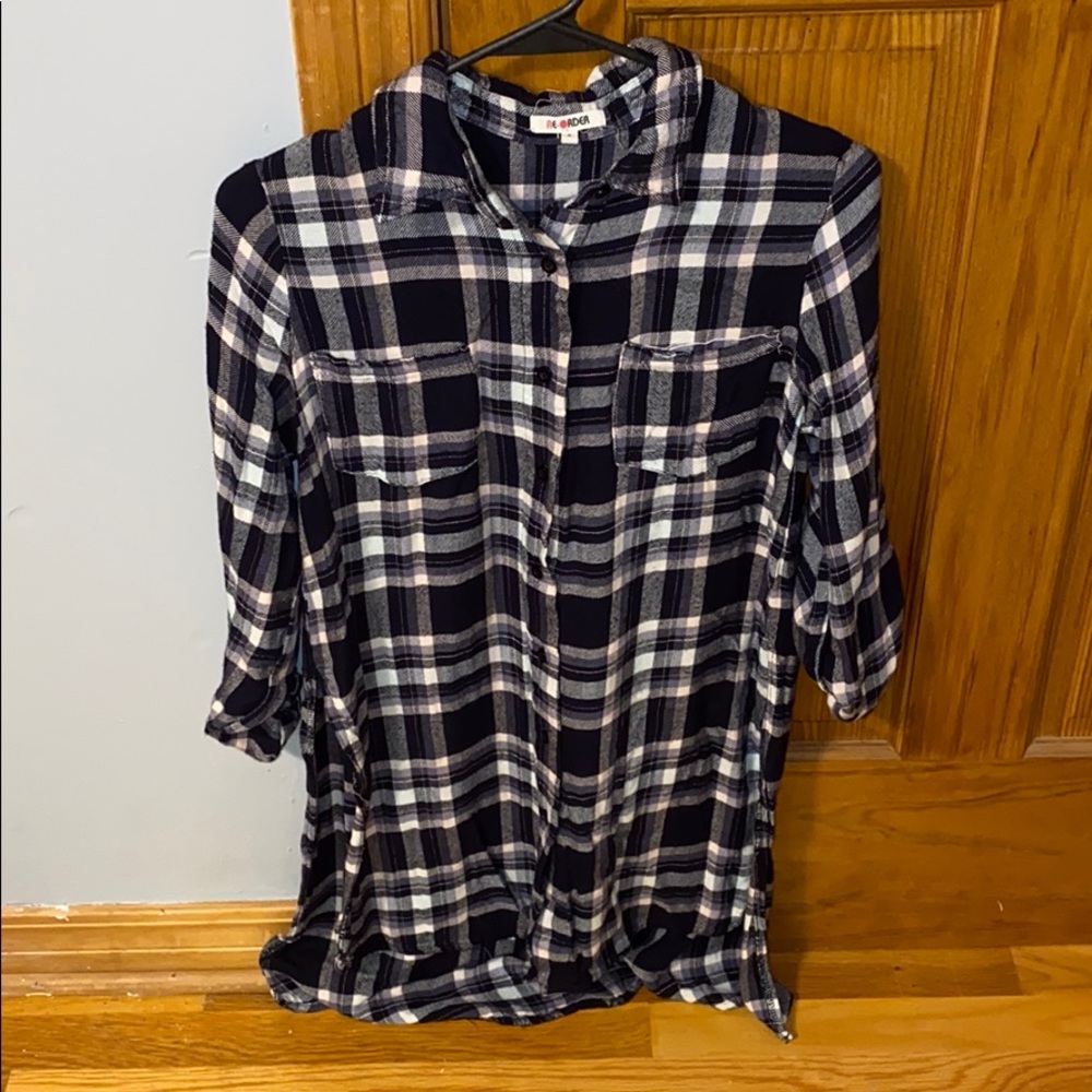 Women’s Small Dress or Large Top